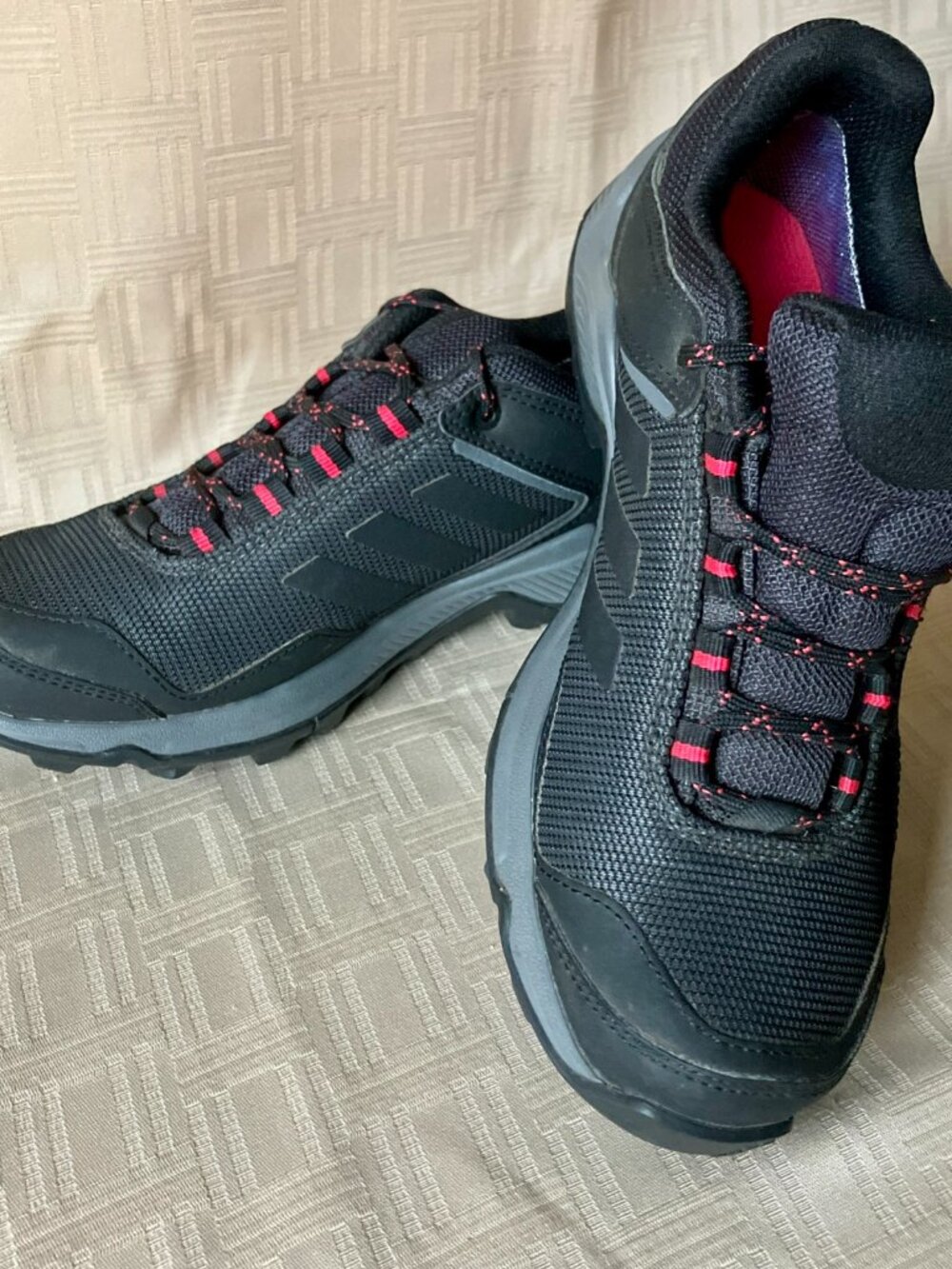 Adidas Terrex Eastrail GTX Hiking Shoes GoreTex Women's Size 6.5